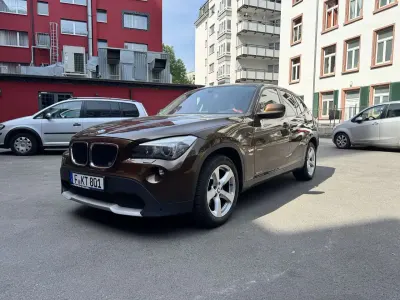 Usata BMW X1 150 CV (110 kW) 2011 Marrone SUV