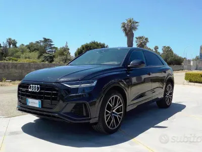 Usata Audi Q8 Comfort 286 CV (210 kW) 2020 Nero SUV