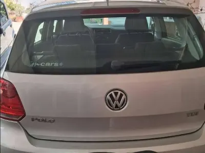 Usata VW Polo Comfortline 75 CV (55 kW) 2014 Argento Berlina