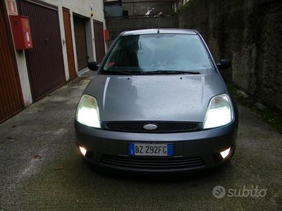 usata Ford Fiesta 5ª serie - 2002