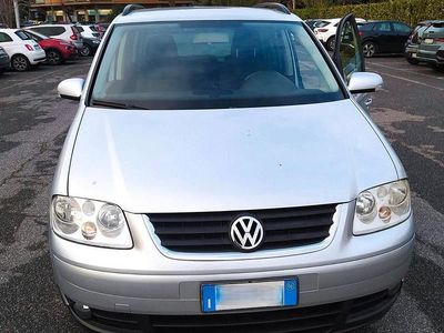 Usata VW Touran 115 CV (84 kW) 2006 Grigio Monovolume