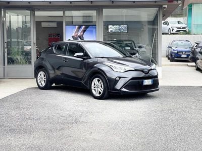 Usata Toyota C-HR 98 CV (72 kW) 2021 Grigio SUV
