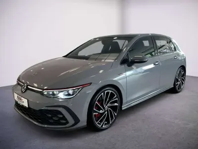 Usata VW Golf VIII GTI 245 CV (180 kW) 2022 Grigio Berlina