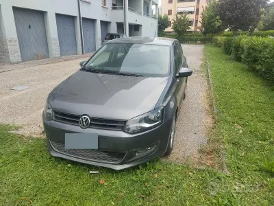 Usata VW Polo 85 CV (62 kW) 2010 Grigio Utilitaria