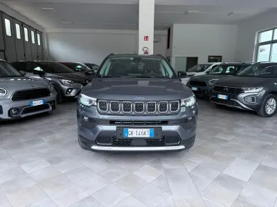 Usata Jeep Compass Limited 179 CV (131 kW) 2022 Grigio SUV