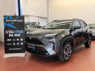 Usata Toyota Yaris Cross Lounge 116 CV (85 kW) 2022 Grigio SUV