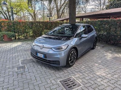 Usata VW ID.3 Pro 69 kW (95 CV) 2020 Moonstone grey/tetto black Utilitaria