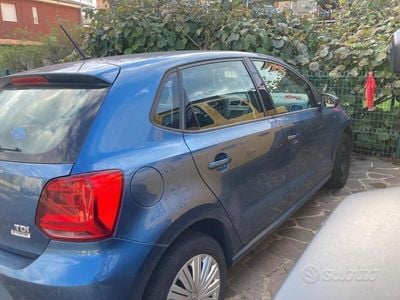 Usado VW Polo 75 CV (55 kW) 2017 Azul Utilitario