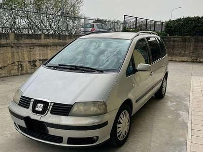 Usata Seat Alhambra Reference 116 CV (85 kW) 2003 Argento Monovolume