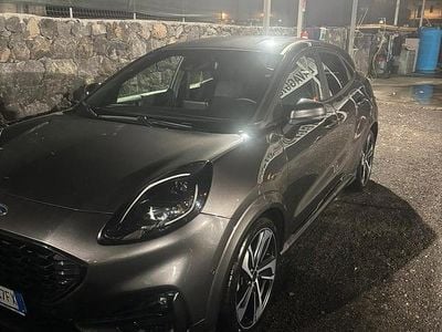 Grigio Usata 2022 Ford Puma ST-Line Berlina | 19.900 € (Buon prezzo)