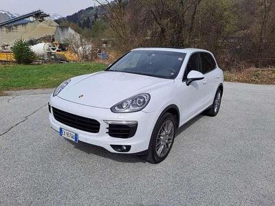 Usado Porsche Cayenne 245 CV (180 kW) 2014 SUV