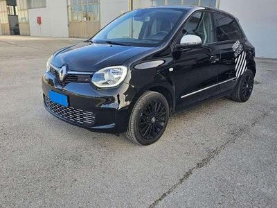 Usata Renault Twingo Urban Night 60 kW (82 CV) 2022 Nero Utilitaria