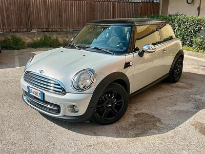 Usata Mini Cooper D 112 CV (82 kW) 2011 Grigio Utilitaria