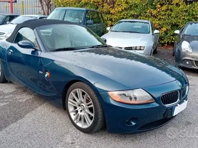 Usata BMW Z4 150 CV (110 kW) 2005 Blu Cabrio