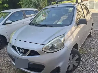 Usata Nissan Micra 80 CV (58 kW) 2014 Grigio Utilitaria