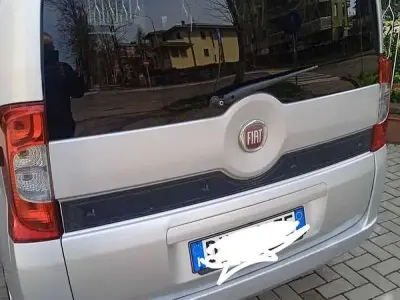 Usata Fiat Qubo Active 77 CV (56 kW) 2009 Argento Monovolume