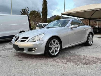 Usata Mercedes SLK350 272 CV (200 kW) 2004 Argento Cabrio