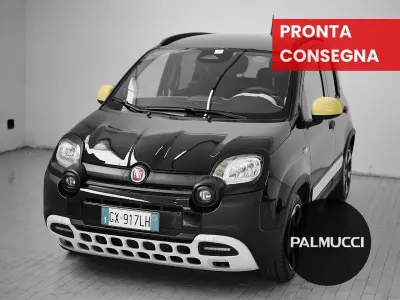 Usata Fiat Panda Cross Cross 70 CV (51 kW) 2025 Nero Utilitaria