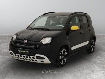 Usata Fiat Panda Cross Cross 70 CV (51 kW) 2025 Nero cinema pastello Utilitaria
