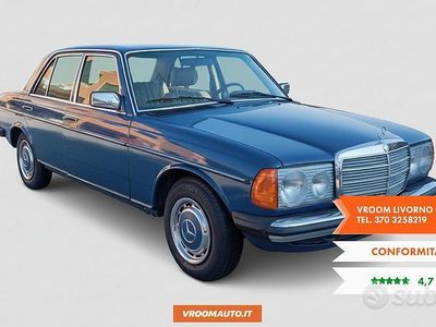 Usata Mercedes 200 108 CV (79 kW) 1980 Berlina
