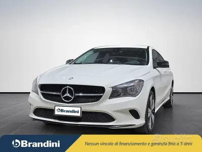 Usata Mercedes CLA200 Shooting Brake 136 CV (100 kW) 2017 Bianco Station wagon