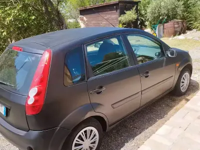 Occasion Ford Fiesta 68 PK (50 kW) 2007 Zwart Hatchback