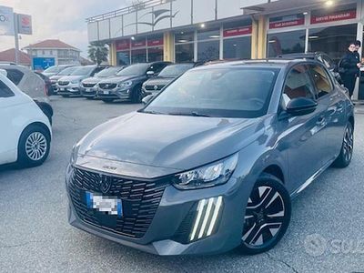 Usata Peugeot 208 Allure 110 CV (80 kW) 2025 Grigio Utilitaria