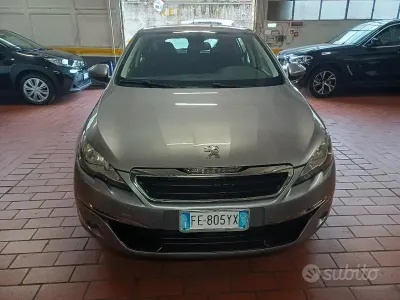 Usata Peugeot 308 Business-Line 120 CV (88 kW) 2016 Grigio Berlina