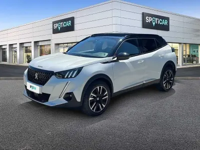 Usata Peugeot 2008 GT 131 CV (96 kW) 2022 Bianco madreperla SUV