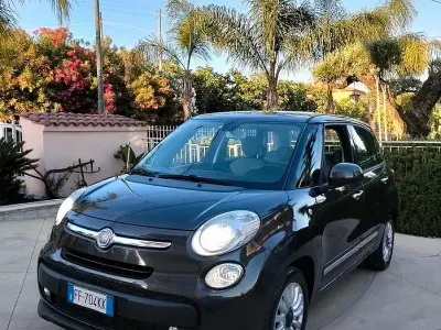 Usata Fiat 500L 105 CV (77 kW) 2016 Grigio Monovolume
