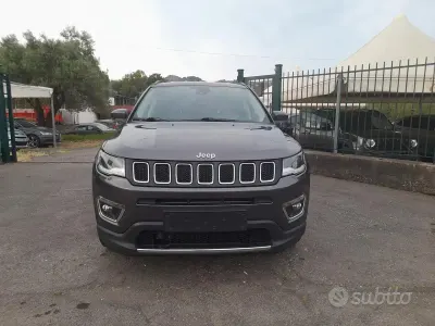 Usata Jeep Compass Limited 120 CV (88 kW) 2017 Grigio SUV