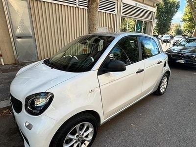 Bianco Usata 2017 Smart ForFour Utilitaria | 8499 €
