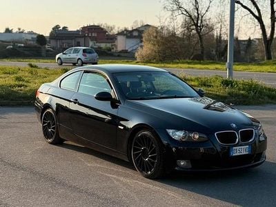 Usata BMW 320 2010 Blu Coupé