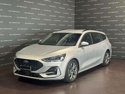 Usata Ford Focus ST-Line 116 CV (85 kW) 2023 Argento Station wagon