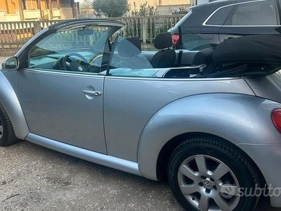 Usata VW New Beetle 2003 Utilitaria
