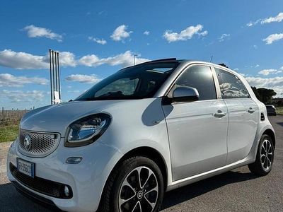 Bianco Usata 2018 Smart ForFour Passion Utilitaria | 12.480 € (Buon prezzo)