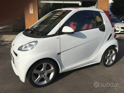 Usata Smart ForTwo Cabrio Pulse 84 CV (61 kW) 2012 Bianco Cabrio