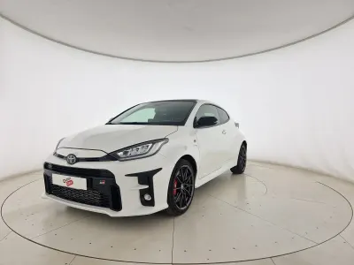 Usata Toyota Yaris 261 CV (191 kW) 2021 Bianco Utilitaria