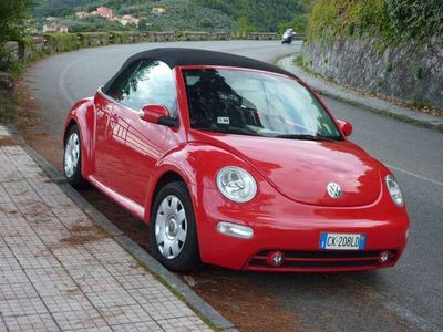 usata VW Beetle NewNewCabrio 1.4