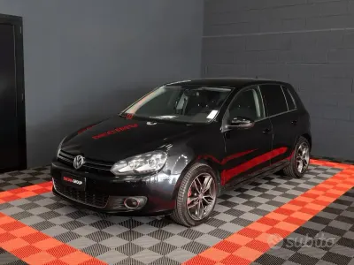 Usata VW Golf VII 140 CV (102 kW) 2012 Nero Utilitaria
