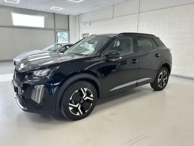 Usata Peugeot 2008 Allure 100 CV (73 kW) 2025 Nero SUV
