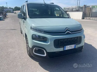 Usata Citroën Berlingo 102 CV (75 kW) 2018 Verde Monovolume