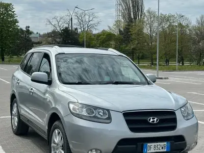 Usata Hyundai Santa Fe 155 CV (114 kW) 2007 Grigio SUV