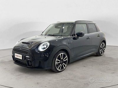 Usata Mini John Cooper Works 178 CV (130 kW) 2022 Blu/azzurro Utilitaria