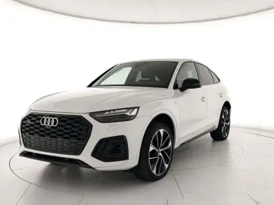 Usata Audi Q5 Sportback Ambiente 367 CV (269 kW) 2024 Bianco SUV