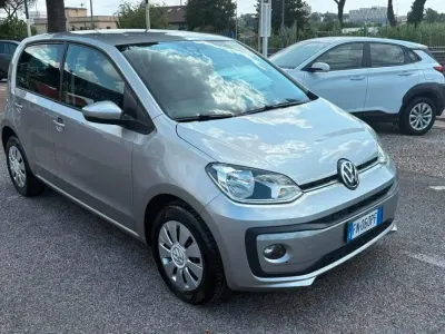 Usata VW up! Move 60 CV (44 kW) 2018 Argento Utilitaria
