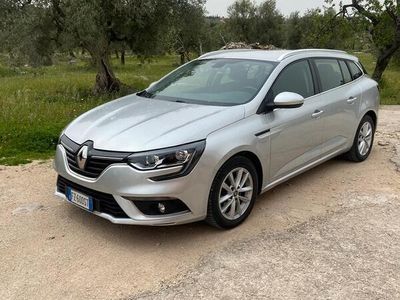 usata Renault Mégane IV Mégane Sporter Blue dCi 115 CV EDC Duel2