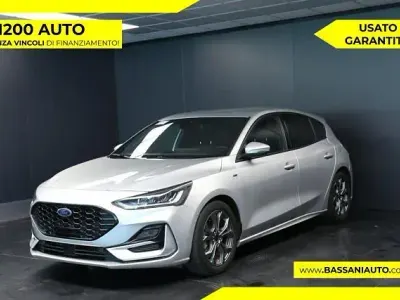 Usata Ford Focus ST-Line 154 CV (113 kW) 2025 Argento Berlina