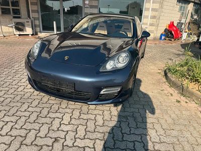 Usata Porsche Panamera Turbo S 550 CV (404 kW) 2011 Blu Berlina