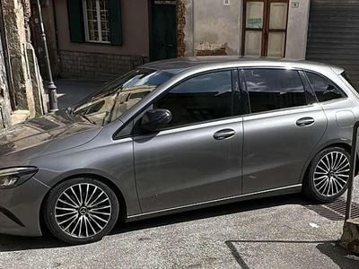 Usata Mercedes B180 116 CV (85 kW) 2019 Monovolume